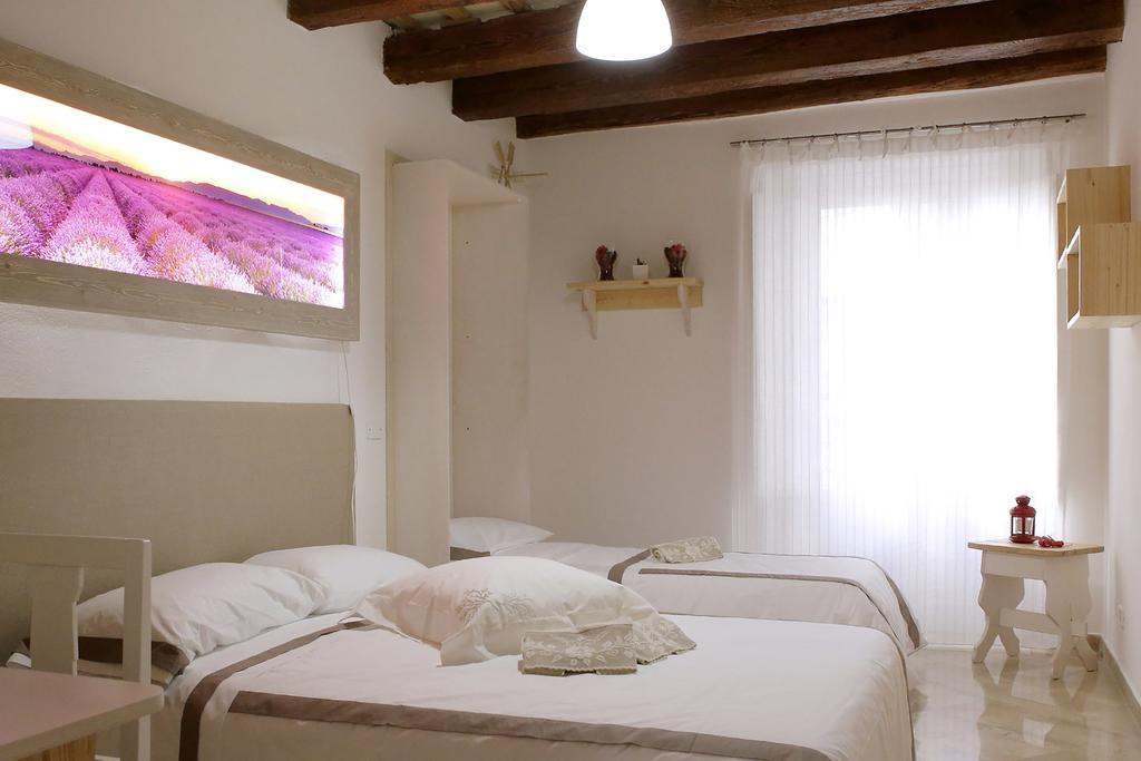 Appartamento Alla Corte Dei Misteri Trapani Buitenkant foto